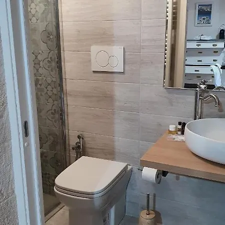 Dimora Patrizia بيت للعطل *